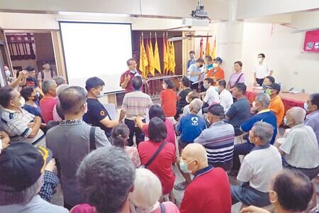 彰化縣二林鎮公所推動「柳子溝農地重劃」爭議不斷,公所2日上午再開說明會。(吳建輝攝)