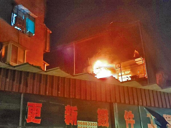 新北市樹林區63歲羅姓男子6日在租屋處引爆瓦斯鋼瓶引發火勢，造成全身99％三度燒燙傷。（民眾提供／王揚傑新北傳真）