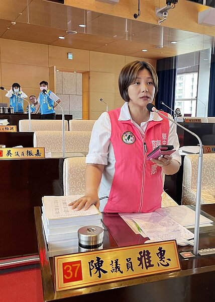 台中市議員陳雅惠服務處接獲民眾投訴,申裝原縣區有線電視的寬頻網路,即獲贈收視有線電視頻道及LiTV(OTT),安裝後發現逾10個以上電視頻道卻無法收視。(讀者提供/張妍溱台中傳真)