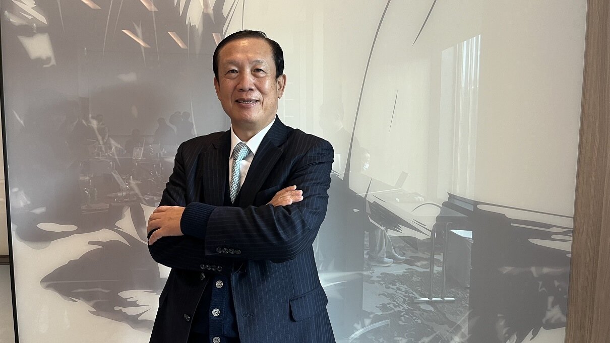 ▼賴正鎰透露當年公告實施預售屋履約保證時,已有很多中小型建商退出預售市場。(圖/<a href="https://house.ebc.net.tw/" data-cke-saved-href="https://house.ebc.net.tw/" target="_blank"><span style="color:#3498db;">EBC地產王</span></a>張琬聆攝)