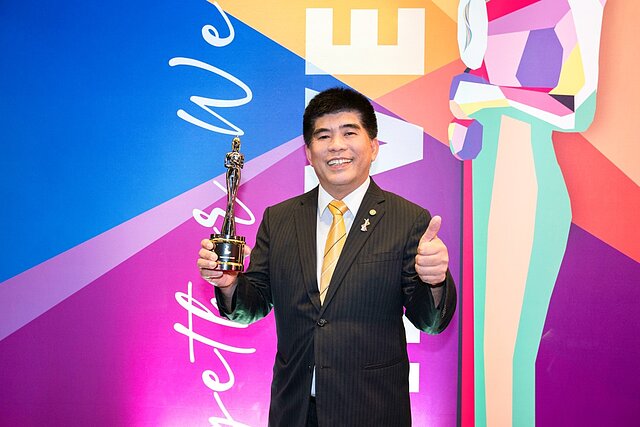 永慶房屋吳良治總經理表示,永慶房屋會持續傾聽員工回饋,打造幸福職場,讓每位同仁都有揮灑的舞台。