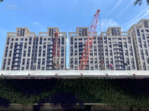 預售「這兩層樓」沒有價差!他懷疑其中有詐 專家:多慮了 延壽國宅都更案。圖/好房網News記者黃芸涵攝