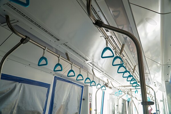 三鶯線列車內部搶先看。圖/新北捷運局提供