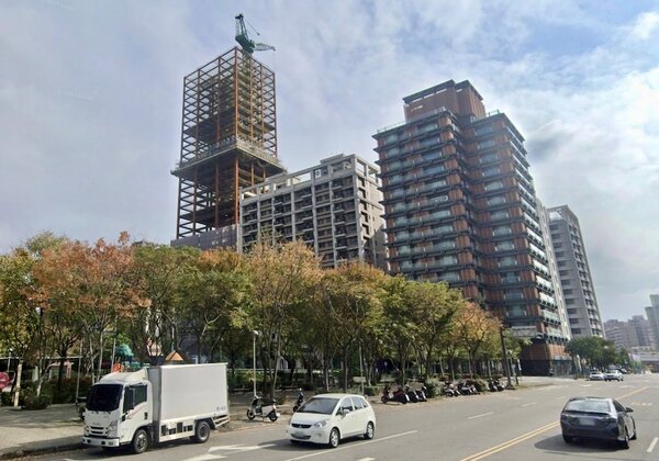 竹城新大阪社區最新交易小宅大賺630萬元。圖／翻攝自GoogleMaps