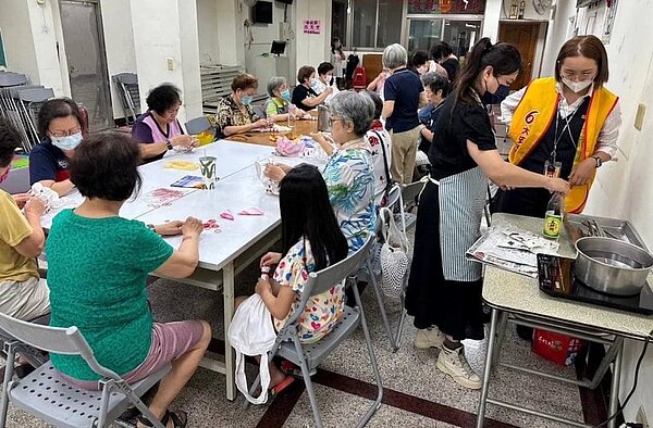 自立里銀髮課程—DIY熱染布提袋