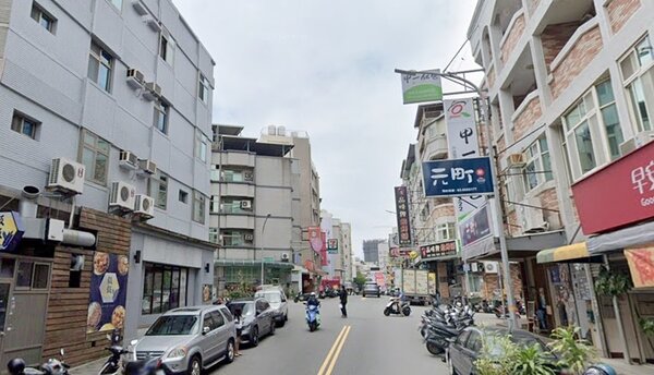 鄰近竹科的「金山街」成了「竹科新人熱門租屋一條街」，吸引置產客買房出租，租金投報率也相當好。圖／google map