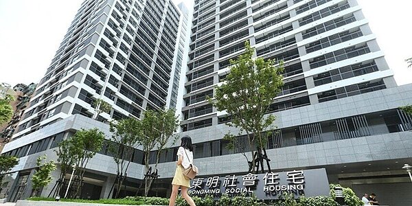 全力衝刺社宅供應量,內政部24日提出新三箭,包括1.透過捷運TOD、科學園區或工業園區規劃 2.運用私大退場後校地 3.推使用權社宅。圖/中時報系資料照