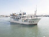 公海火燒船「血壓藥全毀」　船長家屬向漁業署求救
