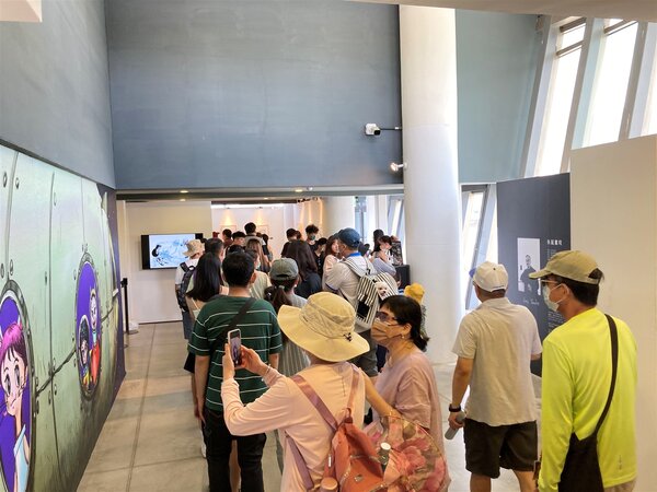 《船仔貓》台灣首展前進「最南端」屏東看海美術館展出。圖／屏東縣政府提供