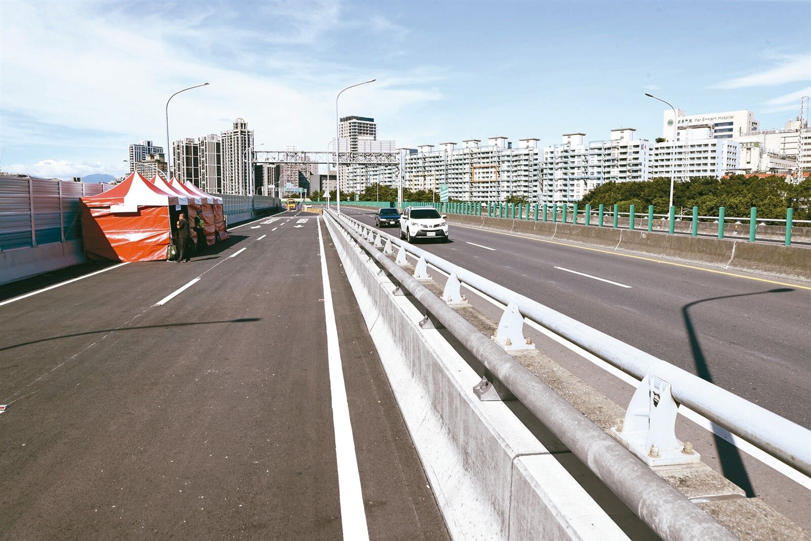 台65線增設浮洲地區北上、南下匝道工程，昨天舉行通車典禮。記者侯永全／攝影 