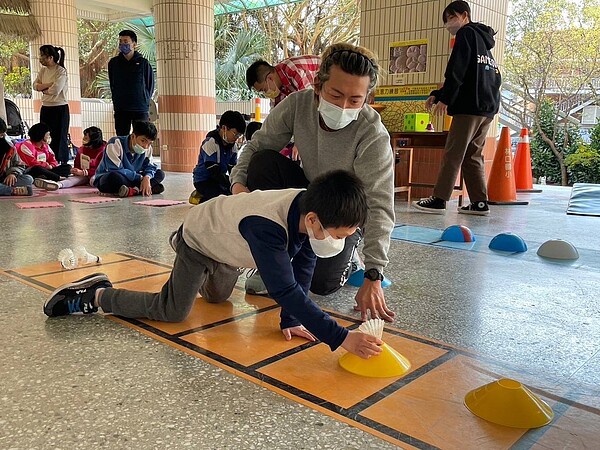 新北市特教師資不足,新北市教育局與師培大學將開設新北公費專班。圖/新北市教育局提供