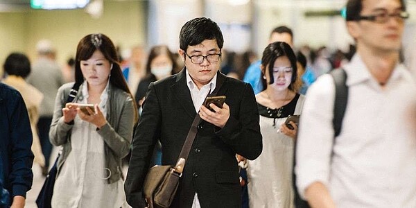 上班族「薪」情差,創五年以來新高。圖/中時報系資料照