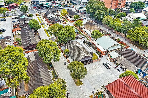 嘉義市政府為活化嘉義舊監獄宿舍群，除主動修繕外，還有16個單位透過「以修代租」方式成功活化。（嘉義市政府提供／呂妍庭嘉義傳真）