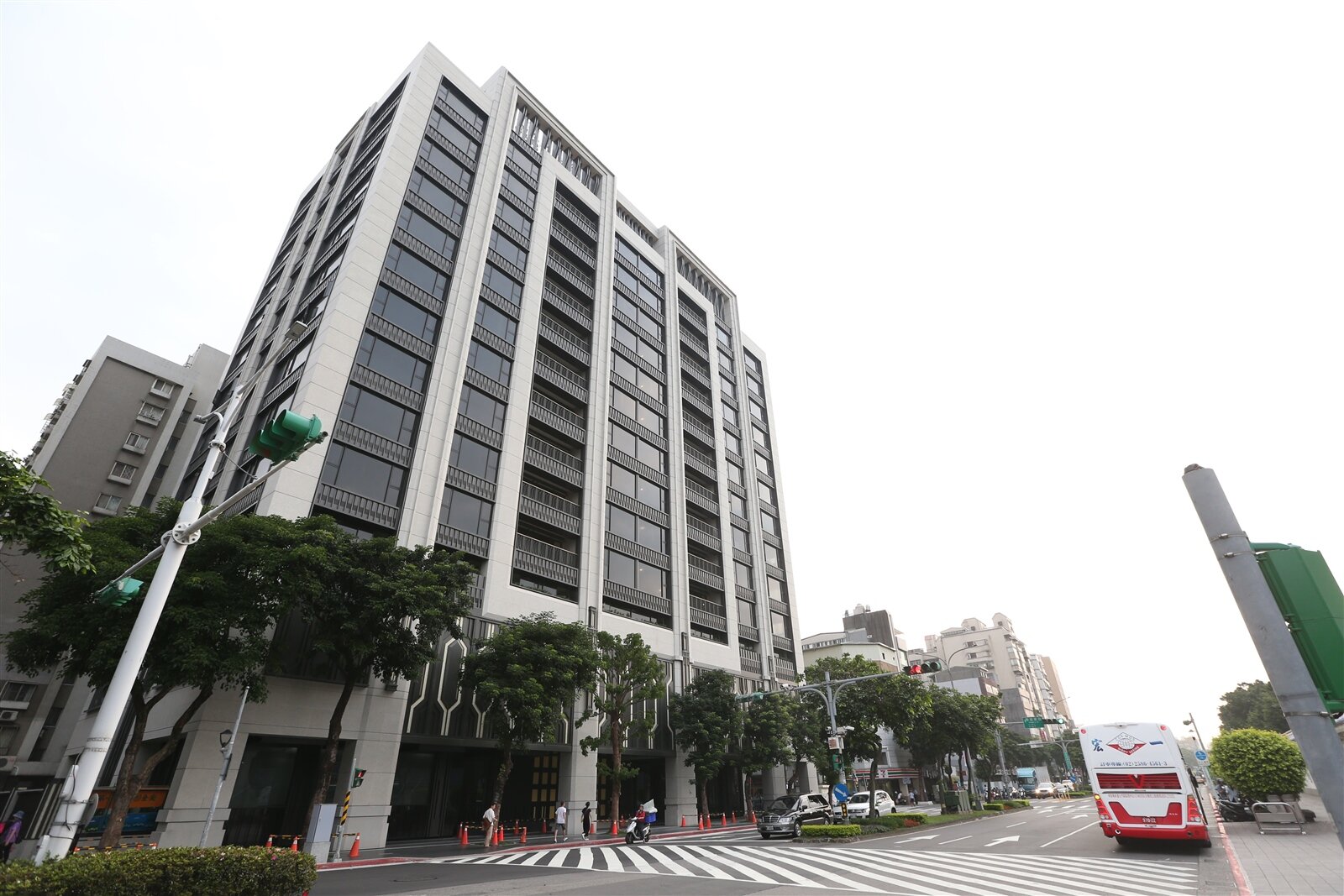 黨產會認定國民黨違法取得大孝大樓追徵7.8億元,國民黨提行政訴訟,一審敗訴,最高行政法院今廢棄判決,發回更審。圖/聯合報系資料照片