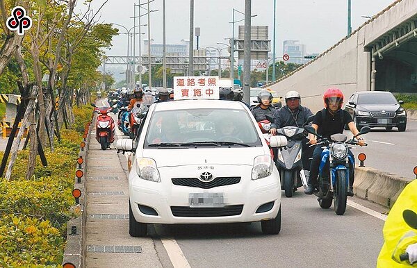 交通部預告修法，駕駛人的駕照若被吊扣或吊銷，重新領照後會依情節輕重，給予2至6年的有效期限。（中時報系資料照片）