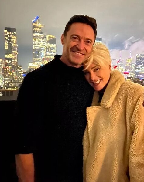 休傑克曼今年4月才曬夫妻合照慶祝結婚27年。 圖/截自IG/thehughjackman