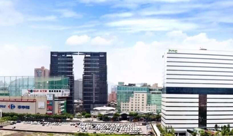 ▼「裕隆城」正對裕隆新店總部,是集團的資產活化開發案。(圖/東森新聞)