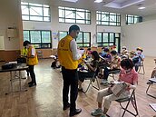 老舊公寓只登記室內坪數　樂康里辦陽台補登講座