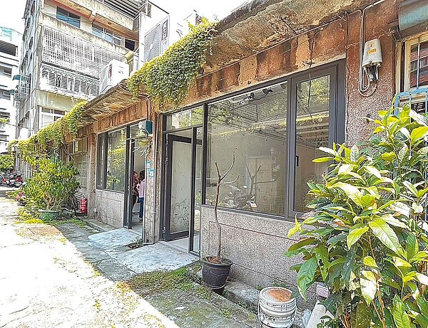 「新北青創板橋藝術基地」原為新北市議會老舊宿舍,將於10月初開幕。(新北市青年局提供/陳慰慈新北傳真)