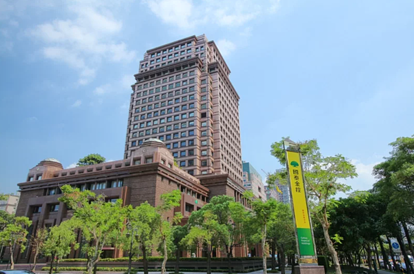 國泰台大產學團隊預估,央行今年底以前都將維持政策利率不變。圖/聯合資料照片