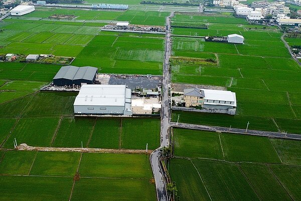 彰化縣截至目前已收取納管輔導金及營運管理金累計四年約19億元,陸續用在縣內水域改善工程以及環保相關稽查。聯合報系資料照片