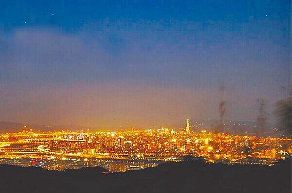 桃園大棟山風景特定區上月13日公告畫設，從制高點俯瞰的景色一絕。（桃園市觀旅局提供／陳夢茹桃園傳真）