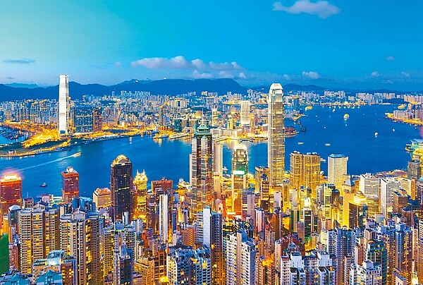 易遊網限時推出預訂香港航空香港機票買1送1。(易遊網提供)