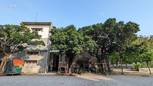勇氣書房+秋書室+岬島1