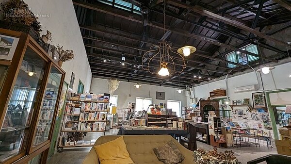 勇氣書房+秋書室+岬島2