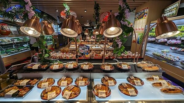 台北新東區亮點+1!唐吉訶德再掀話題02