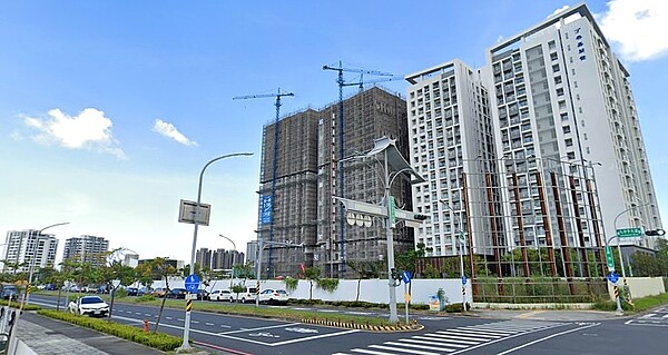 台南購屋總價衝破千萬元「是它」!600萬買入...如今價差驚人 管清智提醒,安南九份子重劃區房價單價35萬元上攻無力,合理房價區間落在單價30~35萬坪,才會有更穩定的剛需買盤交易量。圖/google map