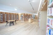 竹市首座客家文化主題圖書館「關東分館」啟用　年底前借書集點換限量布貼