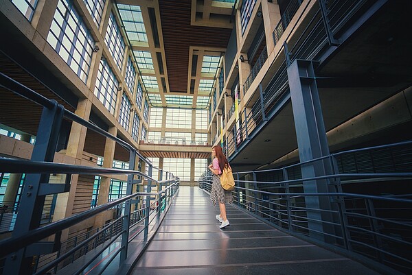 鶯歌陶瓷博物館是臺灣第一座以陶瓷為主題的專業博物館。圖/新北市政府提供