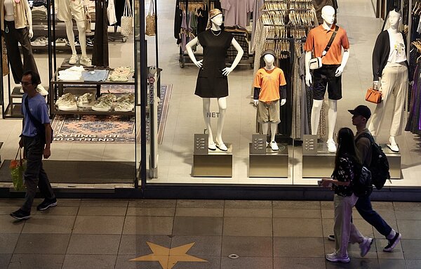 9月通膨率逼近3%。圖/聯合報系資料照