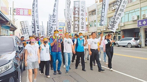 彰化縣民代與環團、醫界日前發起反對晶鼎焚化爐抗議行動。圖／彰化縣環保聯盟提供
