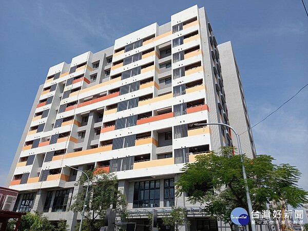 土城永和段及大安段青年社宅 即將完工明年招租。圖/新北城鄉局提供