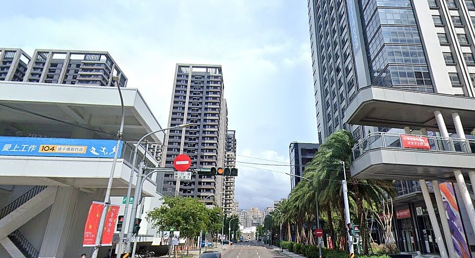 新竹地區928推案市區冷、外圍熱！新竹市與竹北房市熱區新推案單價來到7、80萬元，與外圍區域購屋總價會差到千萬，外圍買氣及推案趨熱。圖／google map