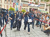 高虹安首出庭　否認貪汙犯罪