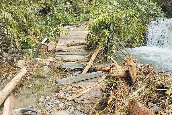 埔里觀音瀑布因為颱風受損封閉一年半,南投縣政府爭取2500萬元經費改善,趕在明年暑假前重新開放。圖/南投縣政府提供