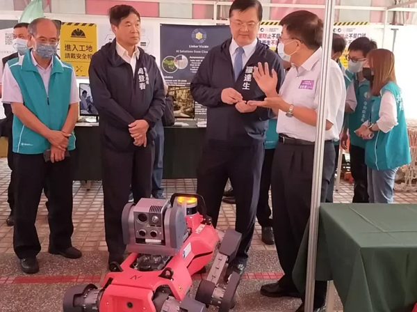 高雄藍綠議員關切缺工問題，高市勞工局指會盡量推動產業自動化，科技化，減少人力需求。圖／高市勞工局提供