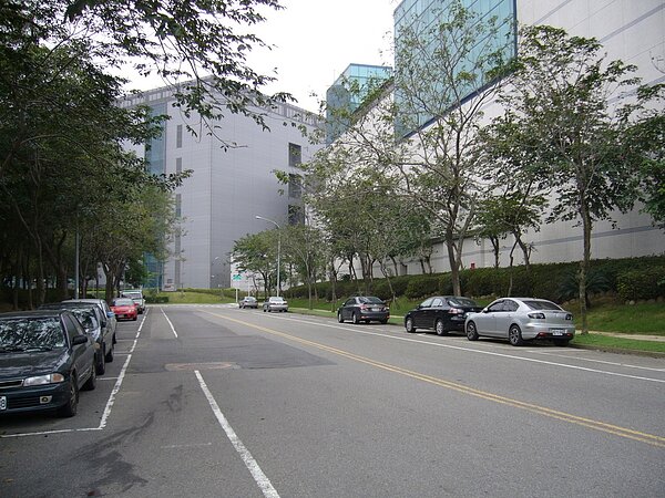 無薪假怎麼看?竹科人說,看園區內停車位就知道。車位越好找,表示放無薪假的人越多。聯合報系資料照片/記者何定照攝影