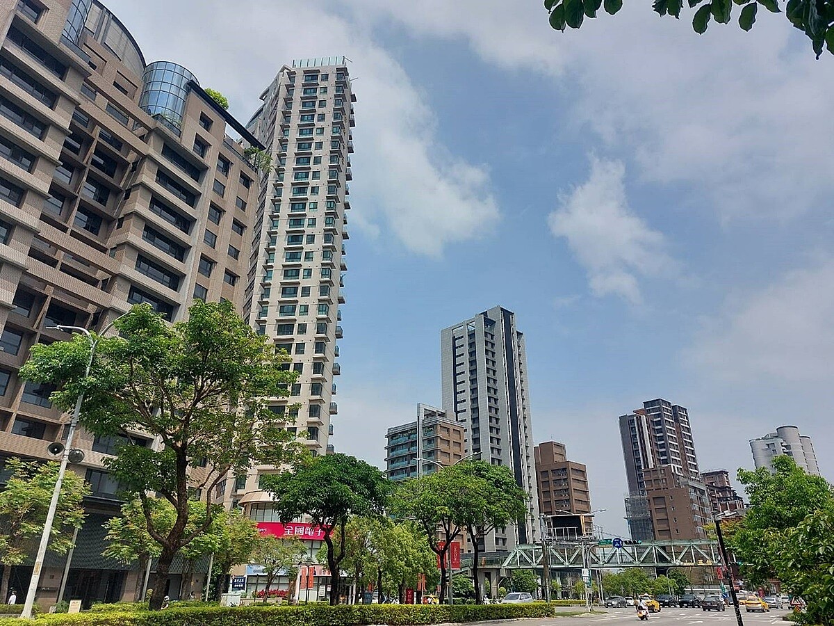 新北三重在2022年30~50歲六都購屋熱區中,擠進第十名,其中三重重陽重劃區就是買房熱區,除了在地區域自住客,也有不少比例的台北市客群。圖/好房網News記者林和謙/攝