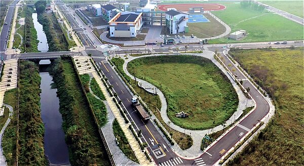 台南市政府標售永康鹽行國中區段徵收區土地,歡迎踴躍投標優質住商地。圖/台南市地政局提供