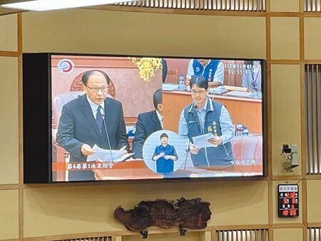 捷運三鶯線受缺工缺料、機廠地主抗爭用地等影響，完工時間延宕至2025年底，新北市長侯友宜表示，工程相當不容易，將責請捷運局在安全無虞下加緊趕工。（蔡雯如攝）