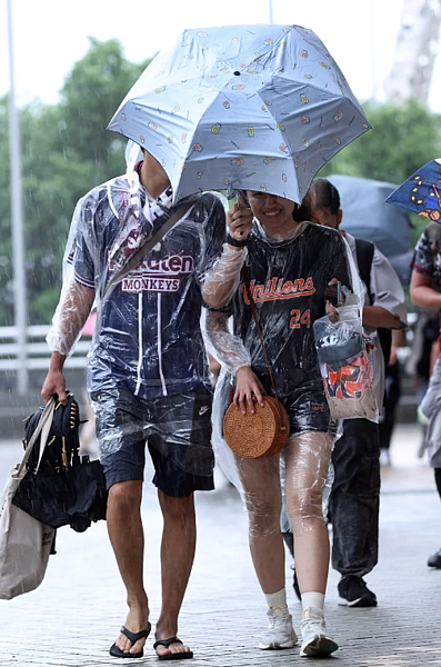 12縣市大雨特報晚間緩和,今北台降10度微涼。聯合報資料照片