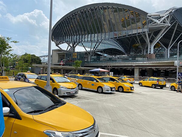 台中市現行計程車費率於105年5月15日核定實施,已近7年未調整。圖/台中市府提供