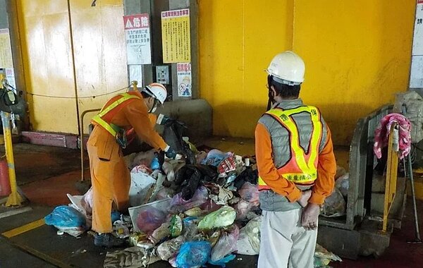 苗栗縣環境保護基金長期入不敷出,縣政府擬調漲焚化廠處理費用。圖/苗栗縣政府提供