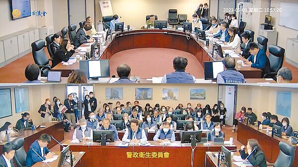 有台北市議員9日在議會警衛委員會提案，要求市府補助女性市民凍卵，北市衛生局表示，與專家討論後研議辦理。（摘自台北市議會網站）