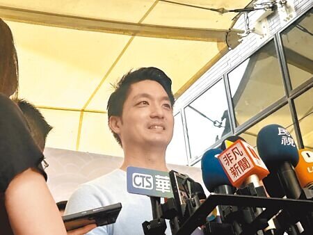 台北市長蔣萬安上任時,北市總人口數不足250萬人,僅能任用2名副市長、2名副祕書長,不過北市人口數11日已達250萬22人,倘6月結算時仍維持250萬人以上,副市長與副祕書長可再各增設1名。(本報資料照片)