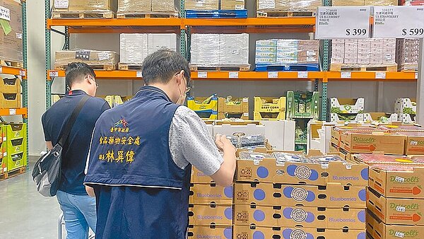 台中市衛生局5月6日稽查好市多北台中分公司及台中分公司。(台中市政府提供/張妍溱台中傳真)